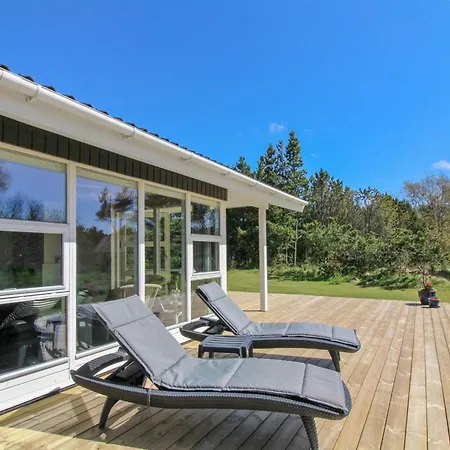 Holiday home Aimo - 1-8km From The Sea By Interhome